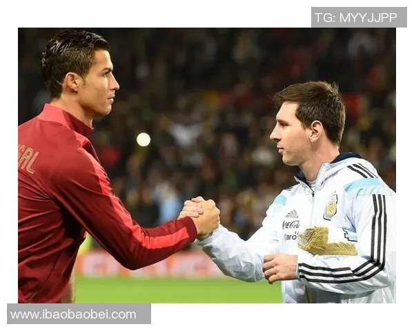 足球球星巅峰对决谁主沉浮 梅西C罗领衔世纪PK解析